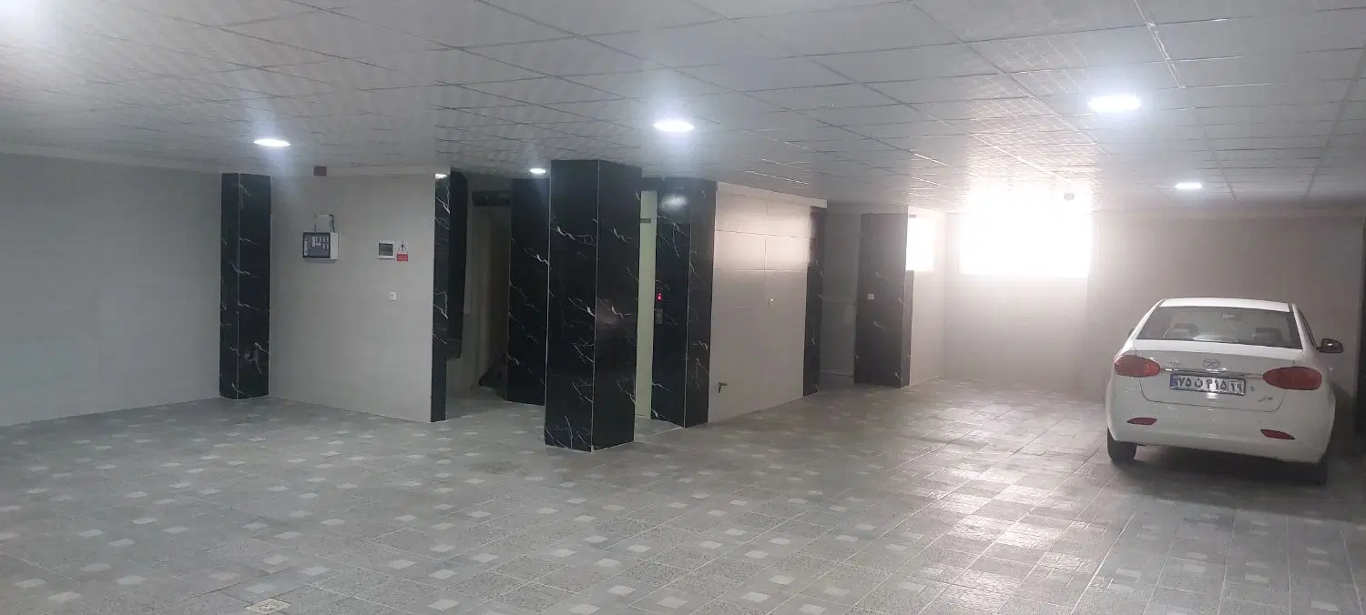 آپارتمان تک واحدی ،بهار