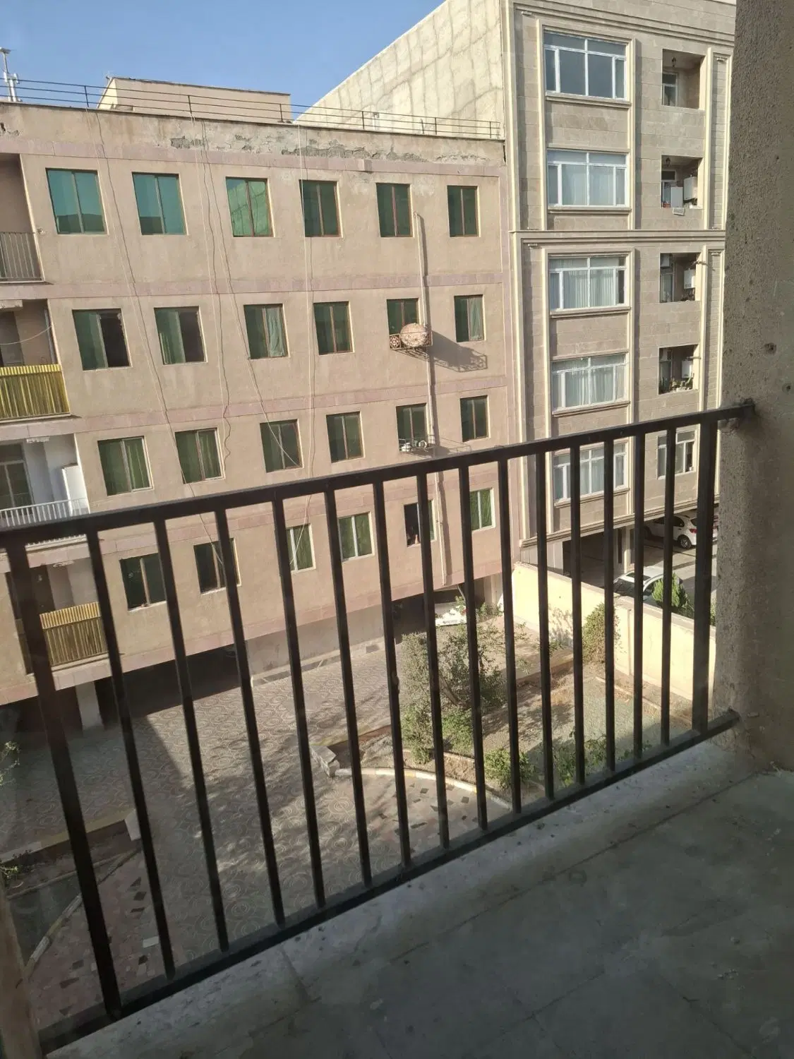 اجاره آپارتمان ۷۵ متری شهرک شقایق
