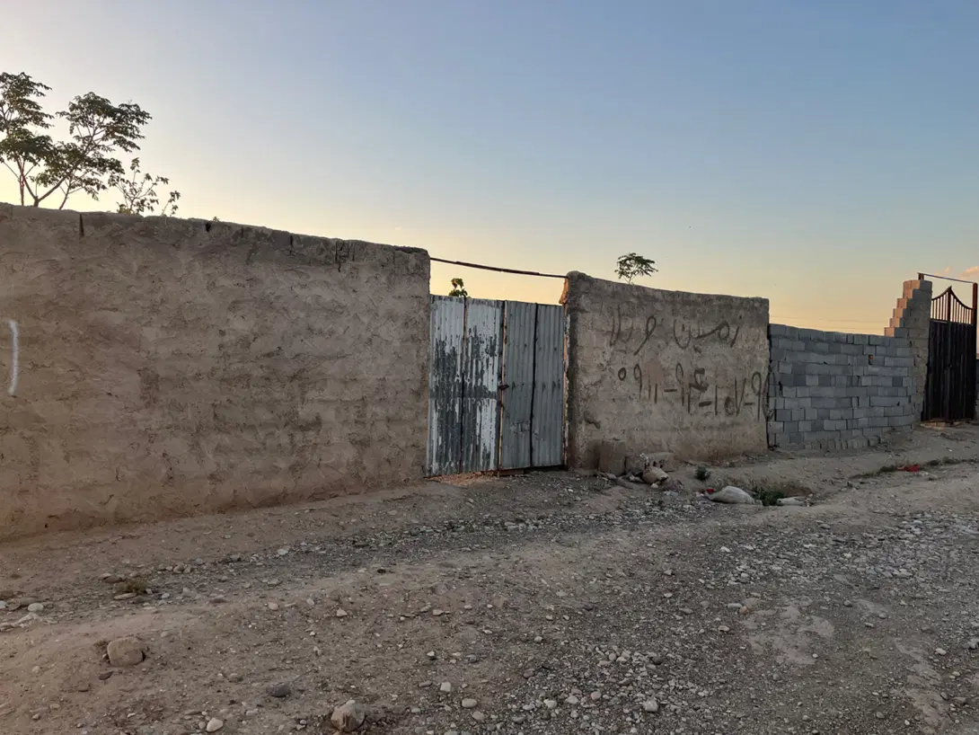 چهاردیواری 380m  باغچه _ سرمایه گذاری _فقط امروز