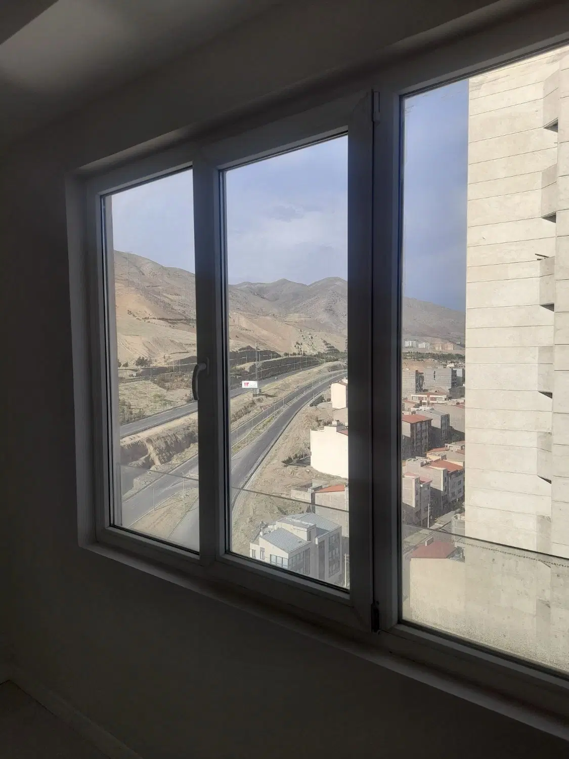 فروش ۱۵۵ متری برج مانا در منطقه ۲۲ _ مروارید شهر