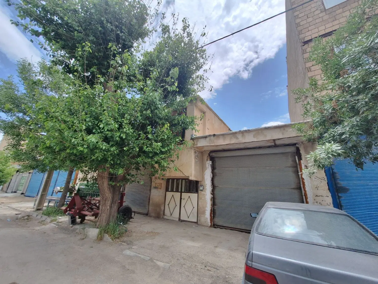 خانه ویلایی، تجاری
