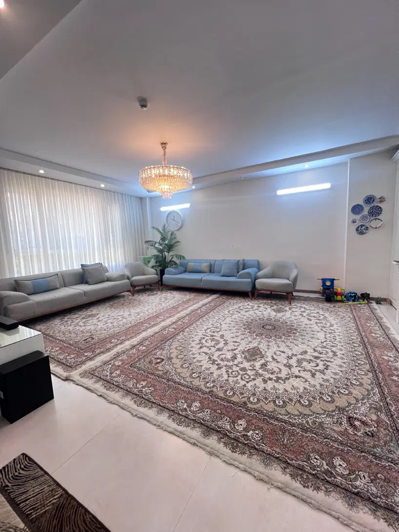 آپارتمان۹۴ متری فول واقع در حسابی شمالی