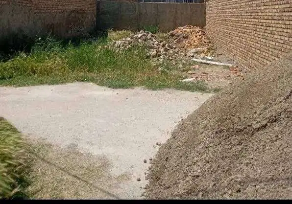 زمین فروشی