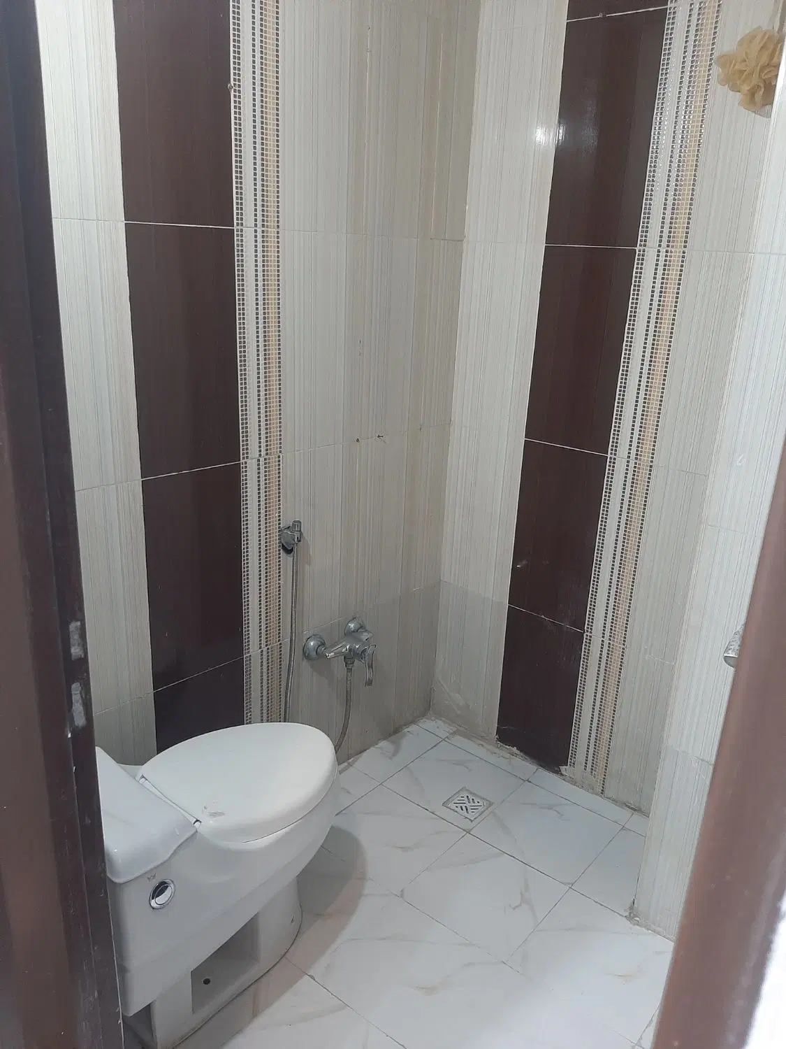 مسکونی تقاطع کارون و دامپزشکی