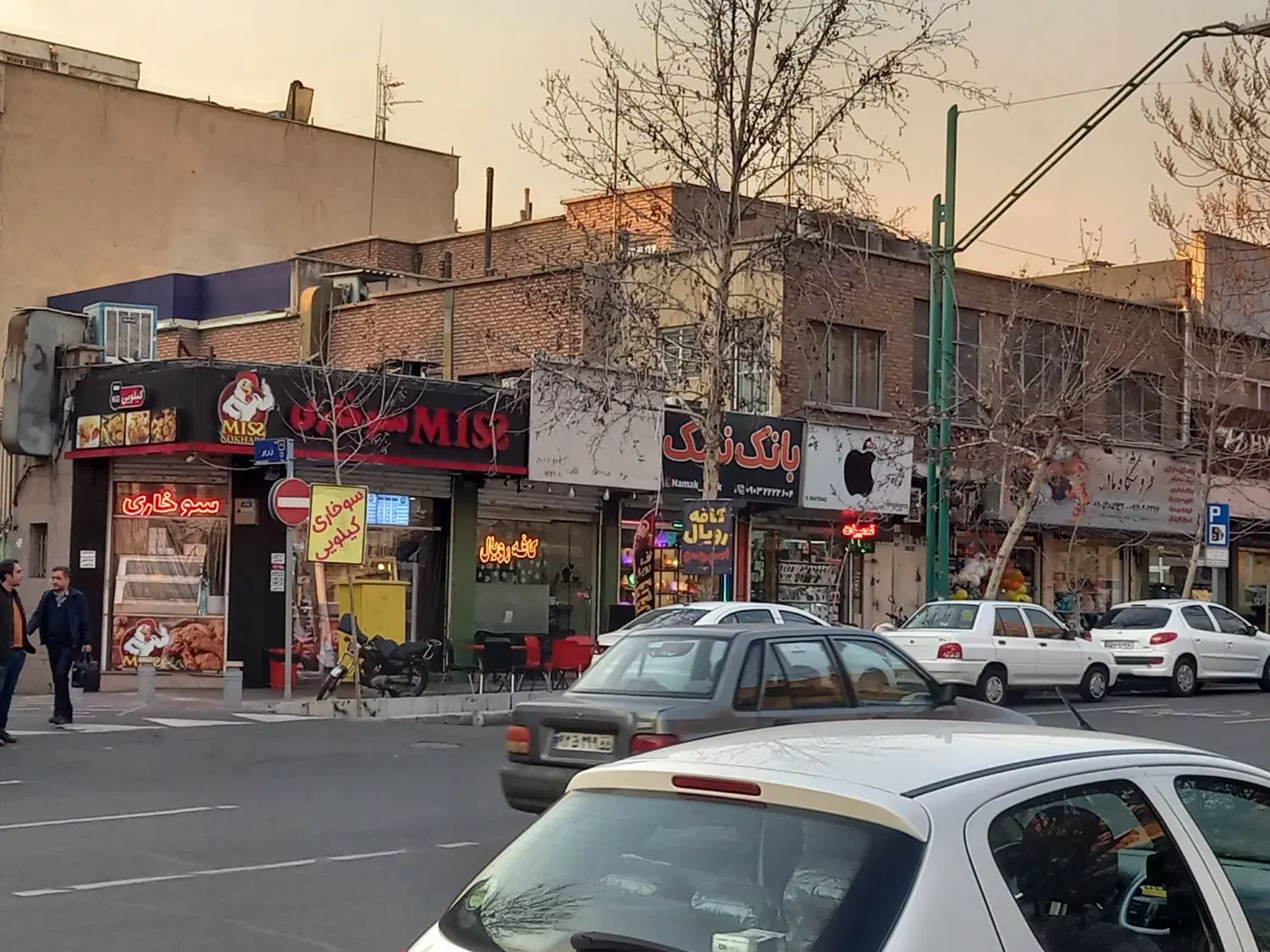16 متر مغازه جهت اجاره بر شریعتی