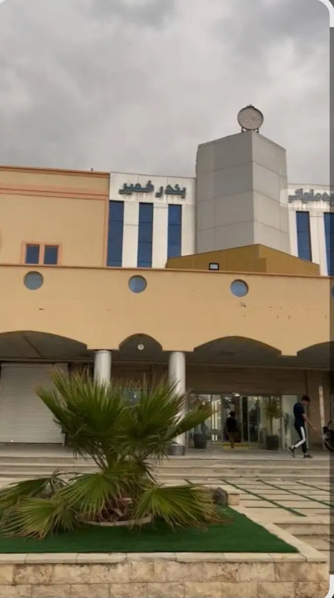 فروش یک باب مغازه در پاساژ پارمیس بندرخمیر توافقی