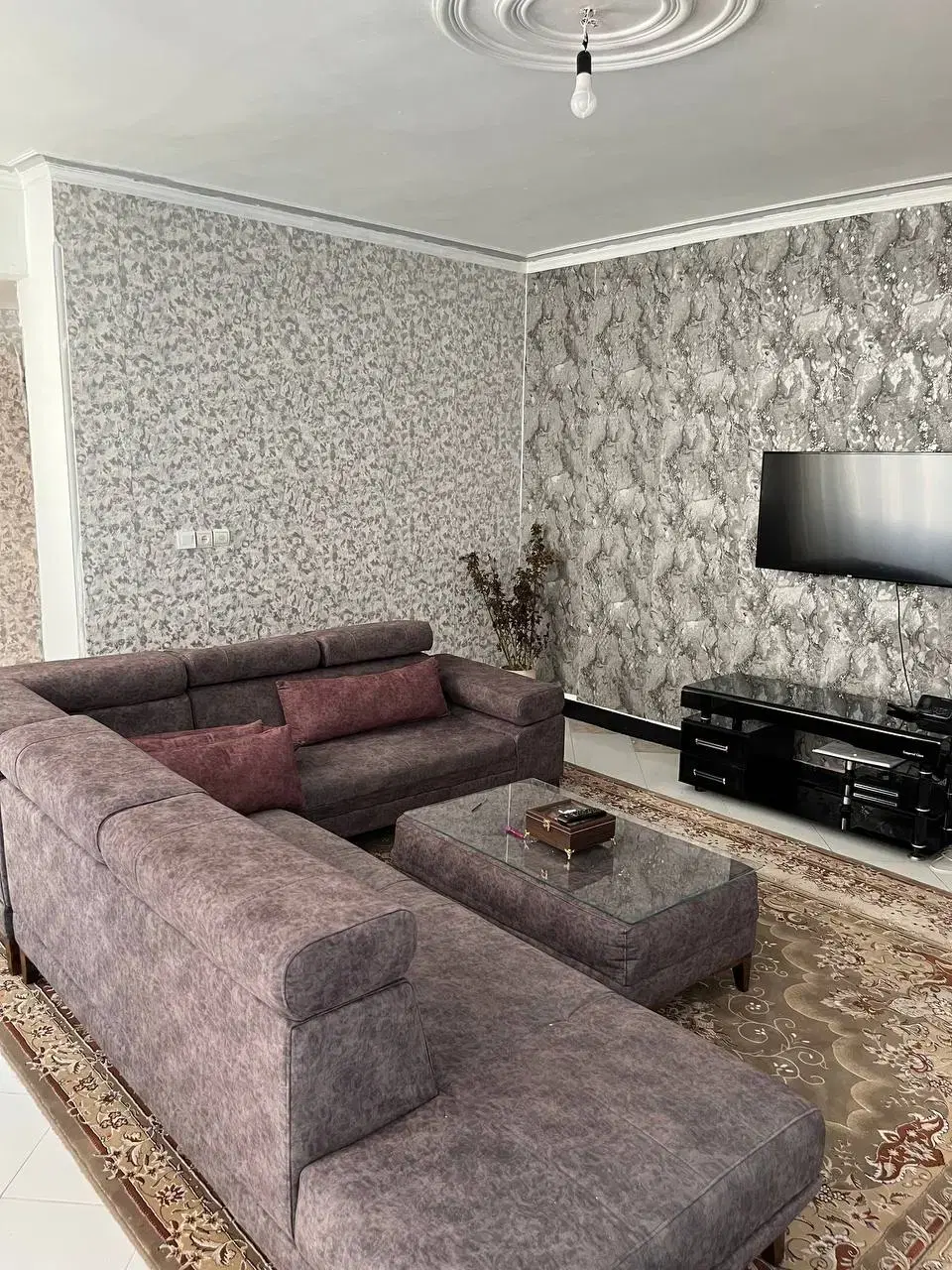 آپارتمان ۵۸ متری ۴۵متری کاج ازادگان قابل معاوضه