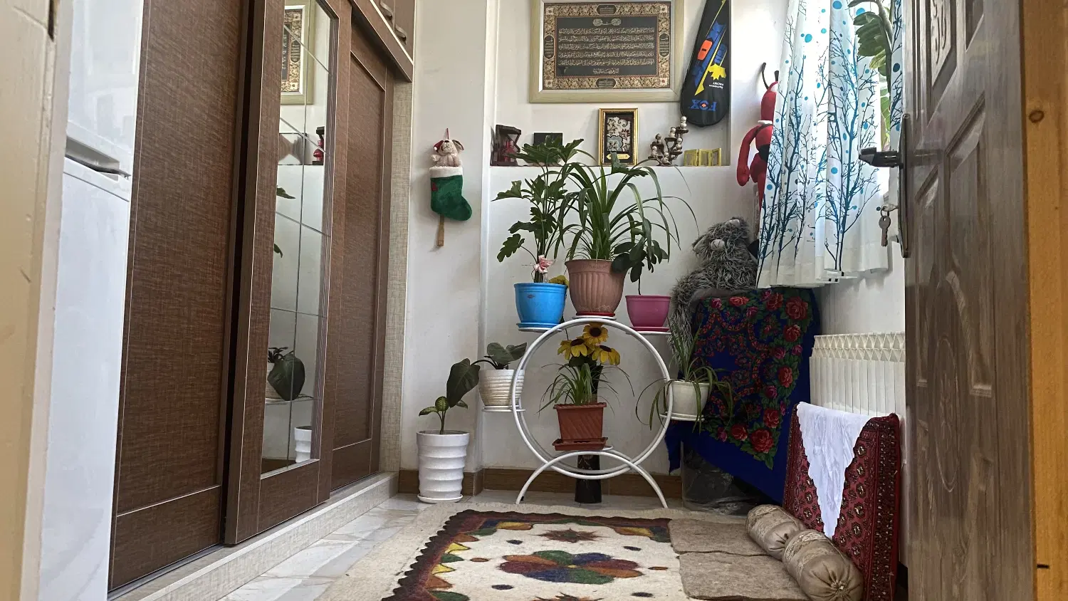 فروش یک واحد آپارتمان در غرب تهران