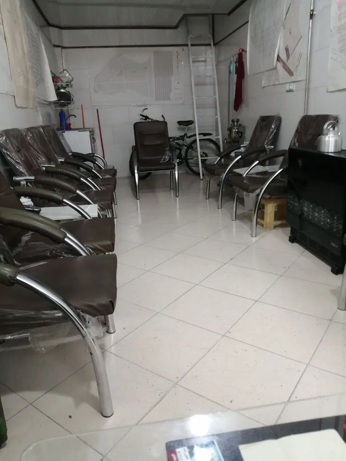فروش 5مغازه بازمین پشتی دردره چایی