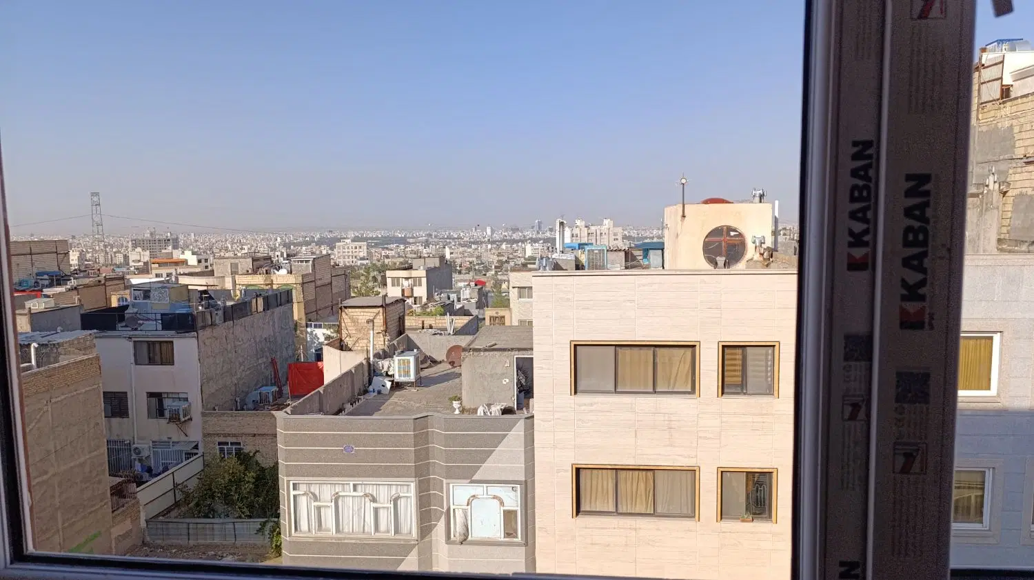 آپارتمان ۶۵ متری شیک شریعتی ۵۸ سند دار