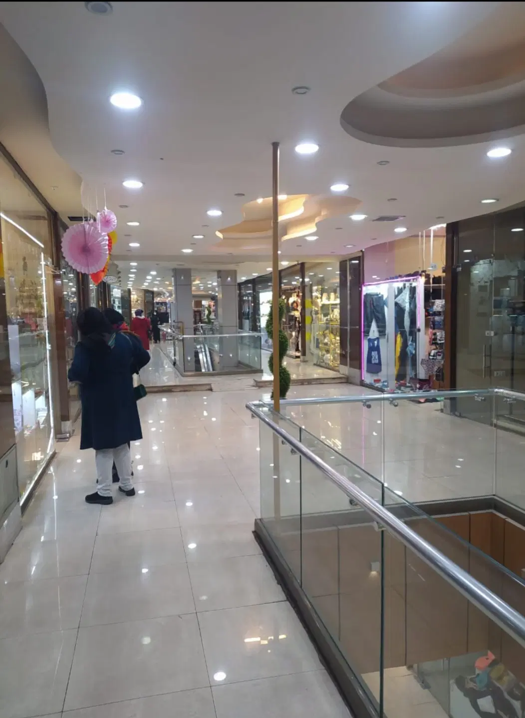 اجاره مغازه پاساژ والمان