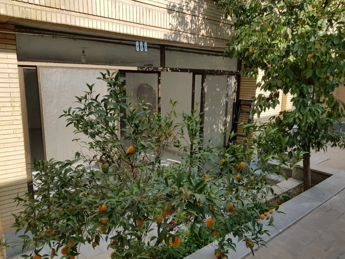 ۱۱۰ متر یک خوابه