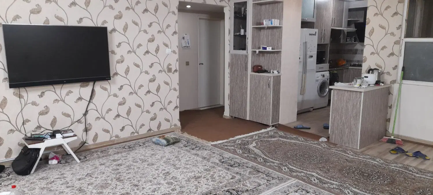 همخونه میخام