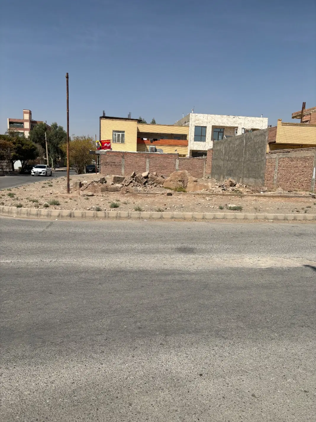 یک قطعه زمین دو نبش الغدیر