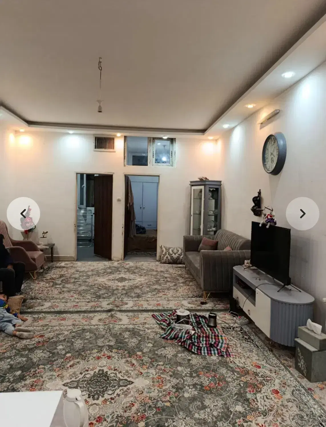 آپارتمان همکف ۸۰ متری دو خواب توس ۷۵ (فرمانبر ۱۰)