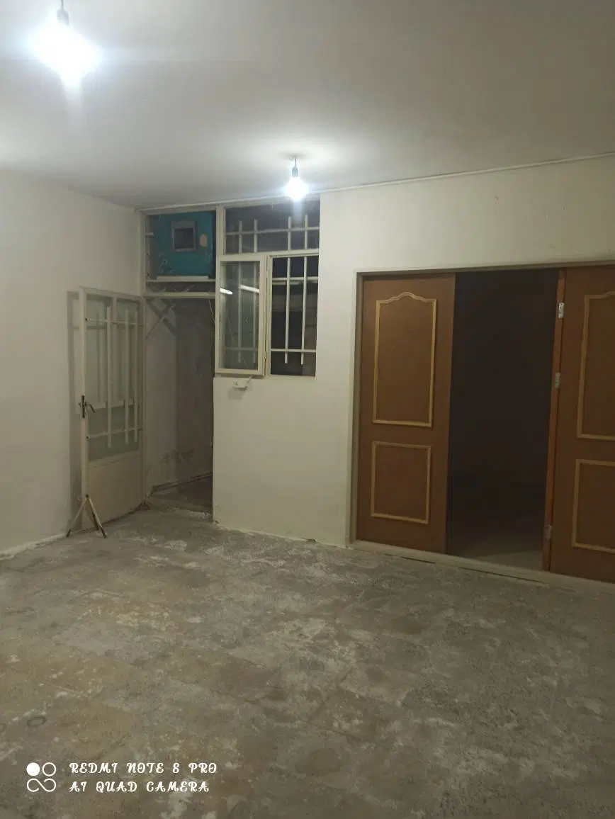 خانه اجاره ای طبقه همکف بهاران