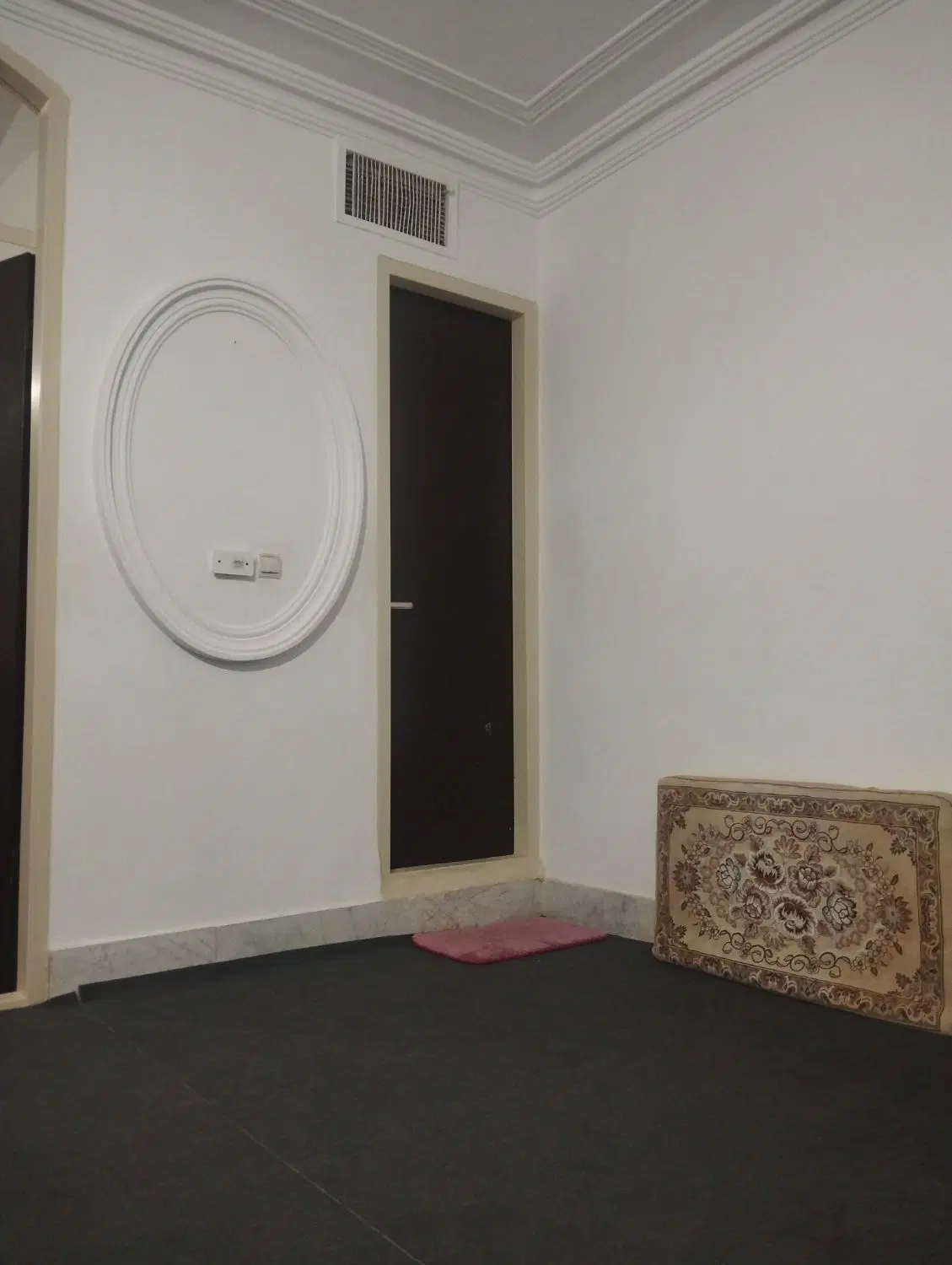 اجاره یک واحد آپارتمان در ساوه.شهر صنعتی کاوه