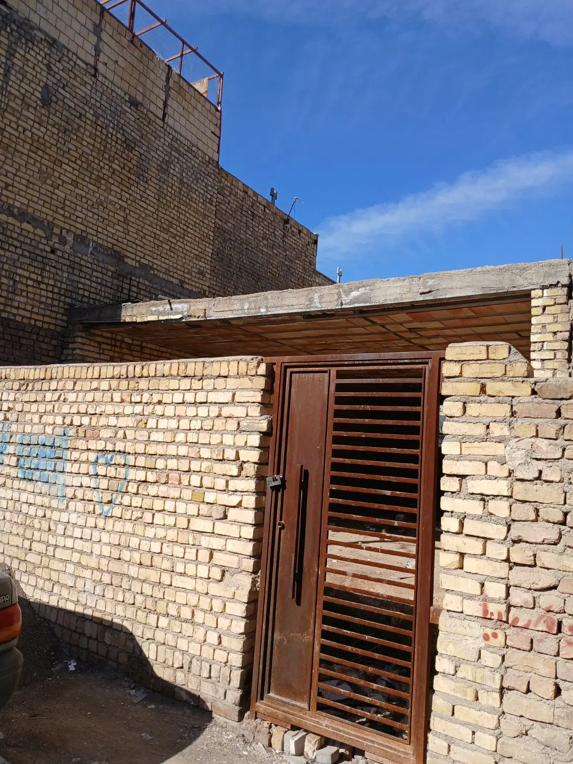 خانه سفتکاری ( سند  دار)