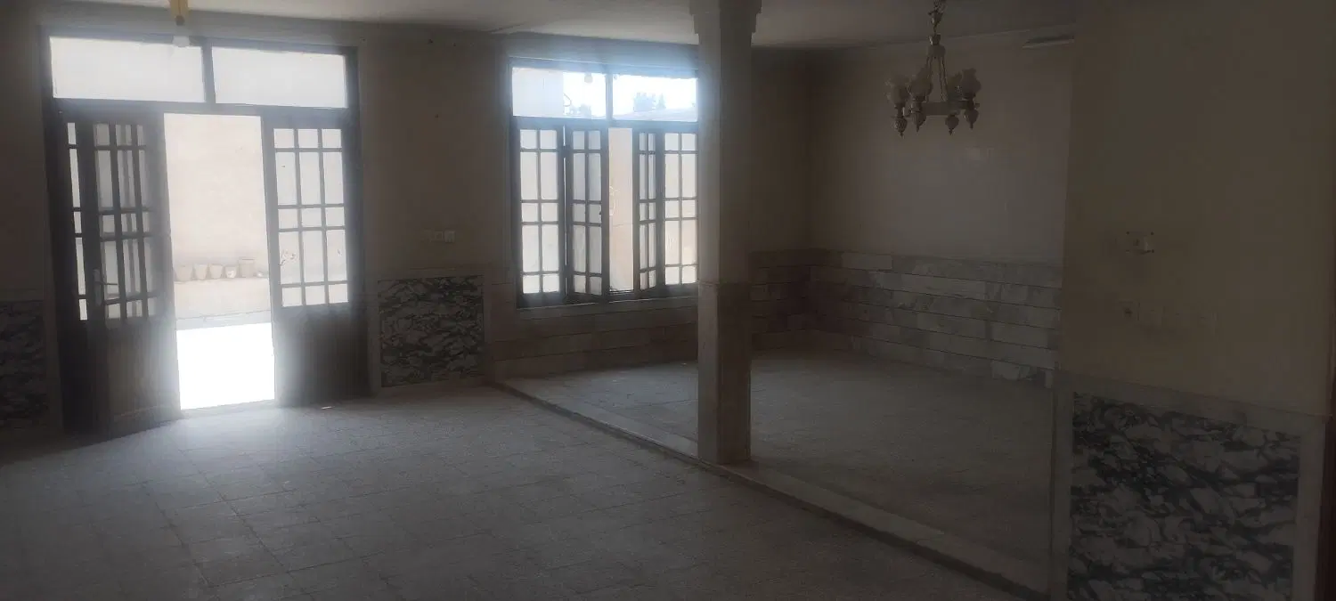 آپارتمان 170 متری دربست سه خواب