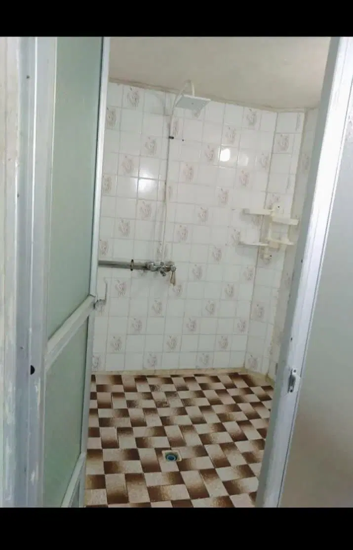 خانه‌ویلای‌‌بزرگ‌‌فروشی