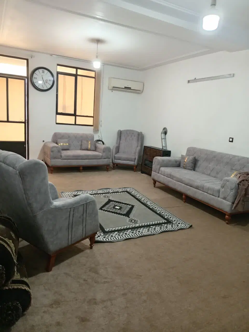 آپارتمان باهنر