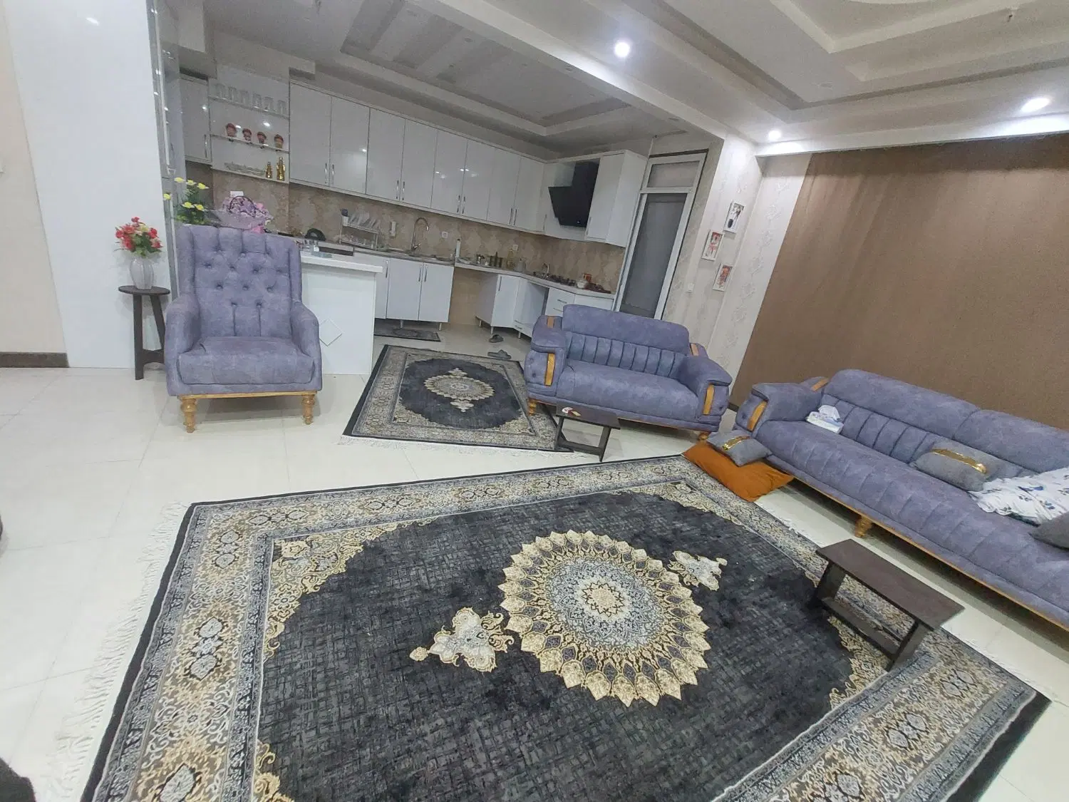 ۷۷متری خانی ابادنو میعاد جنوبی