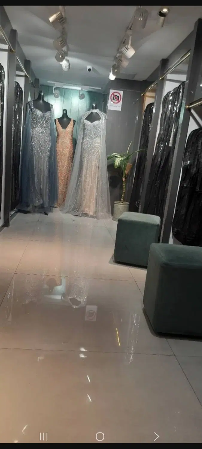 مغازه ۳۰ متری مرکز خرید ونک