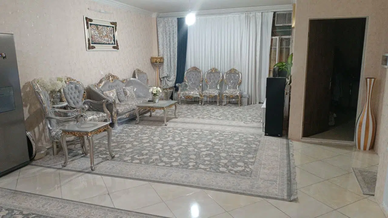 همکف ورودی مشترک _ شهرک اندیشه _ ۷۲ متر
