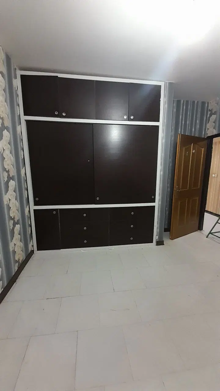 ۸۴ متری نجات خواه