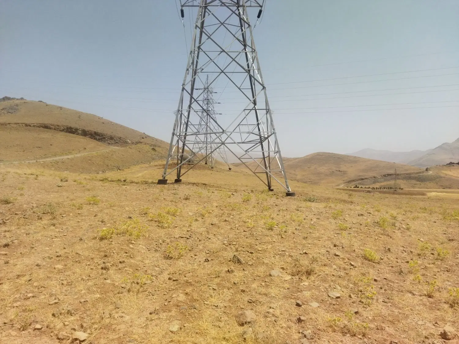 زمین محدوده شهر دارای 2عددسندتکبرگ