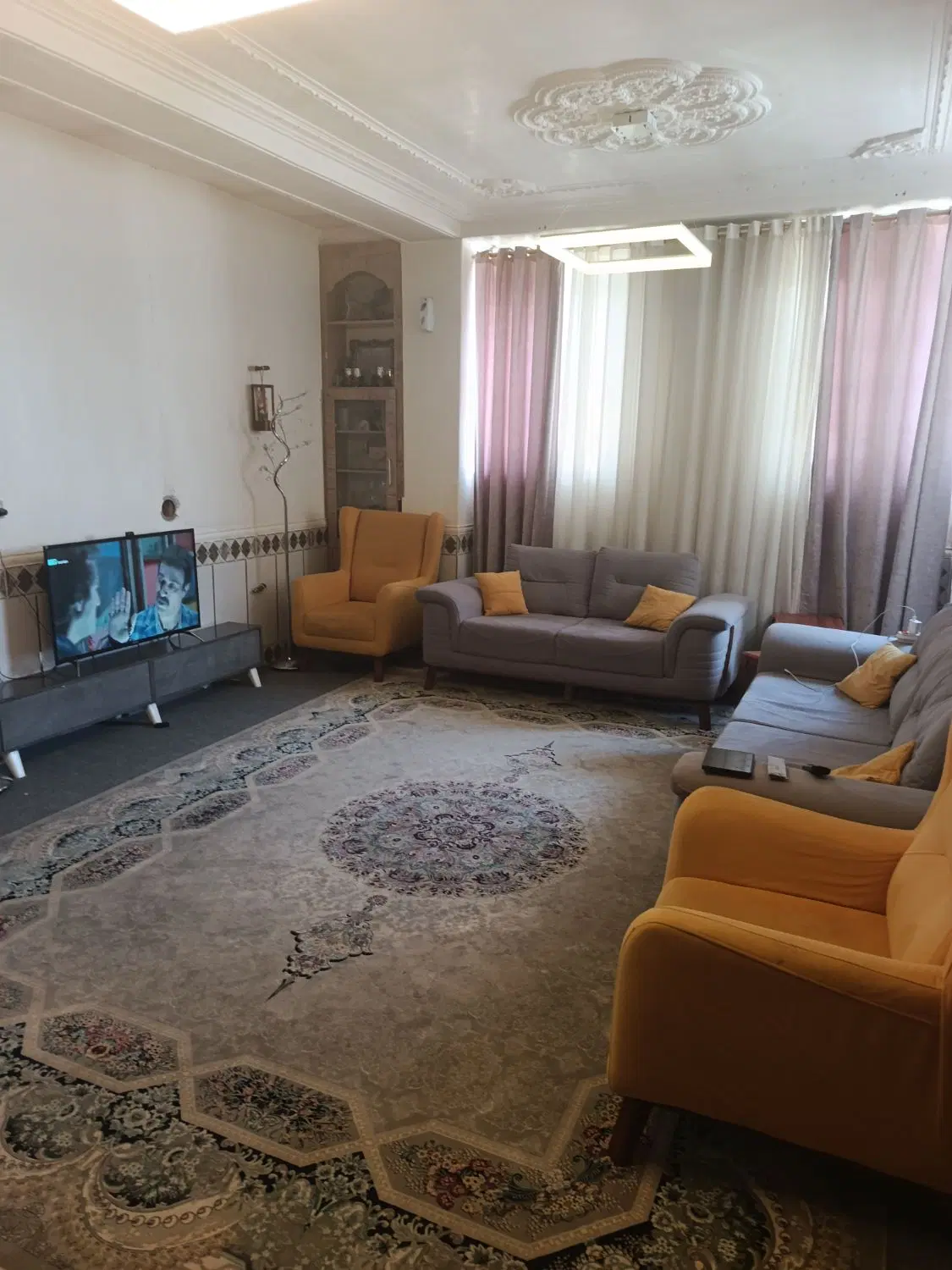 خانه آپارتمانی امامت هشت