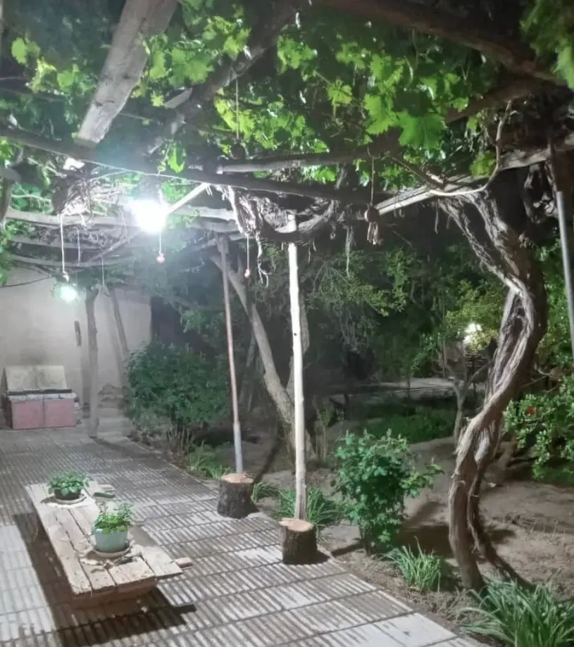اجاره خانه ویلایی ۷۰۰متری سرآسیاب فرسنگی
