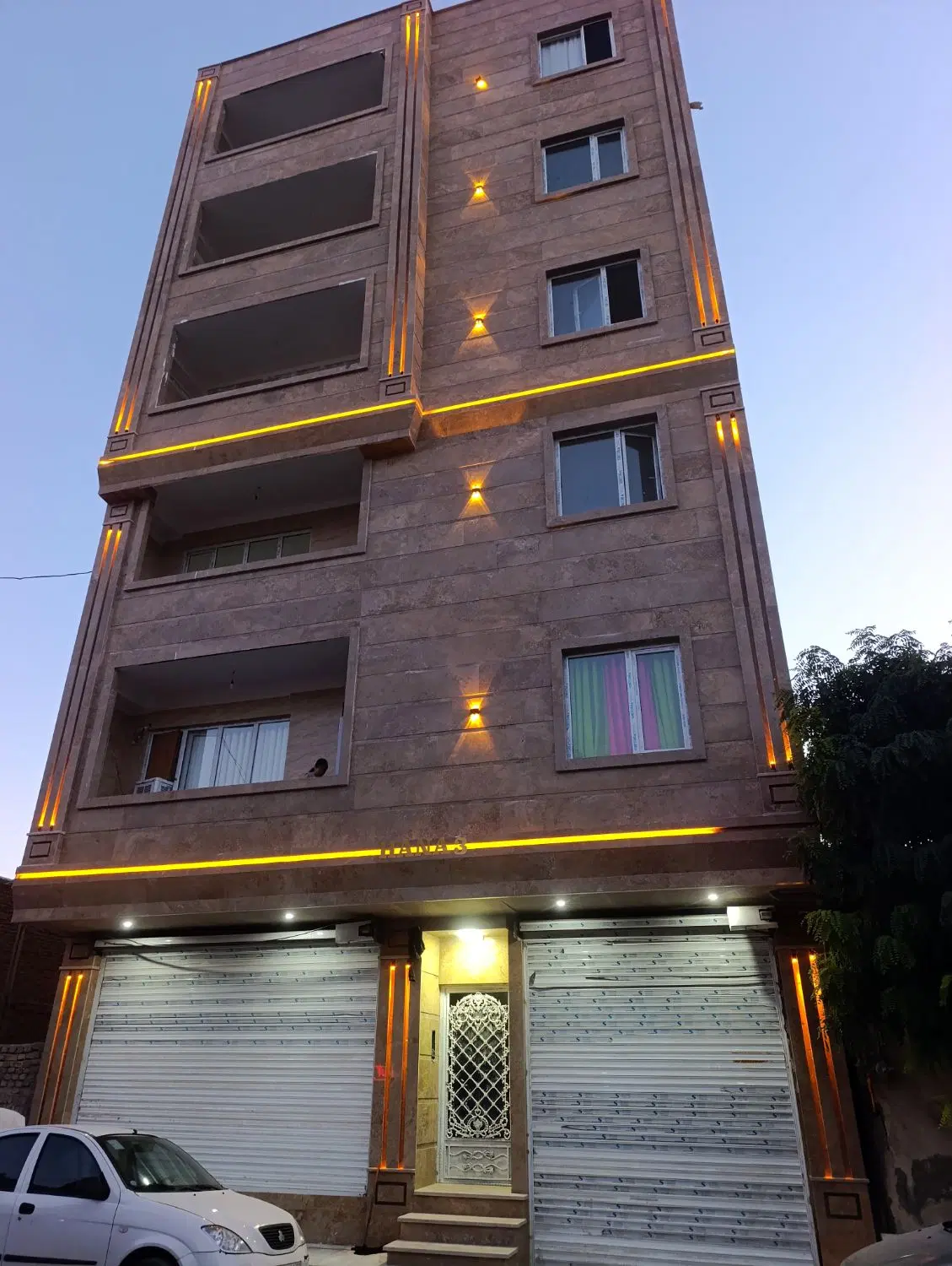 آپارتمان شهرک علوی