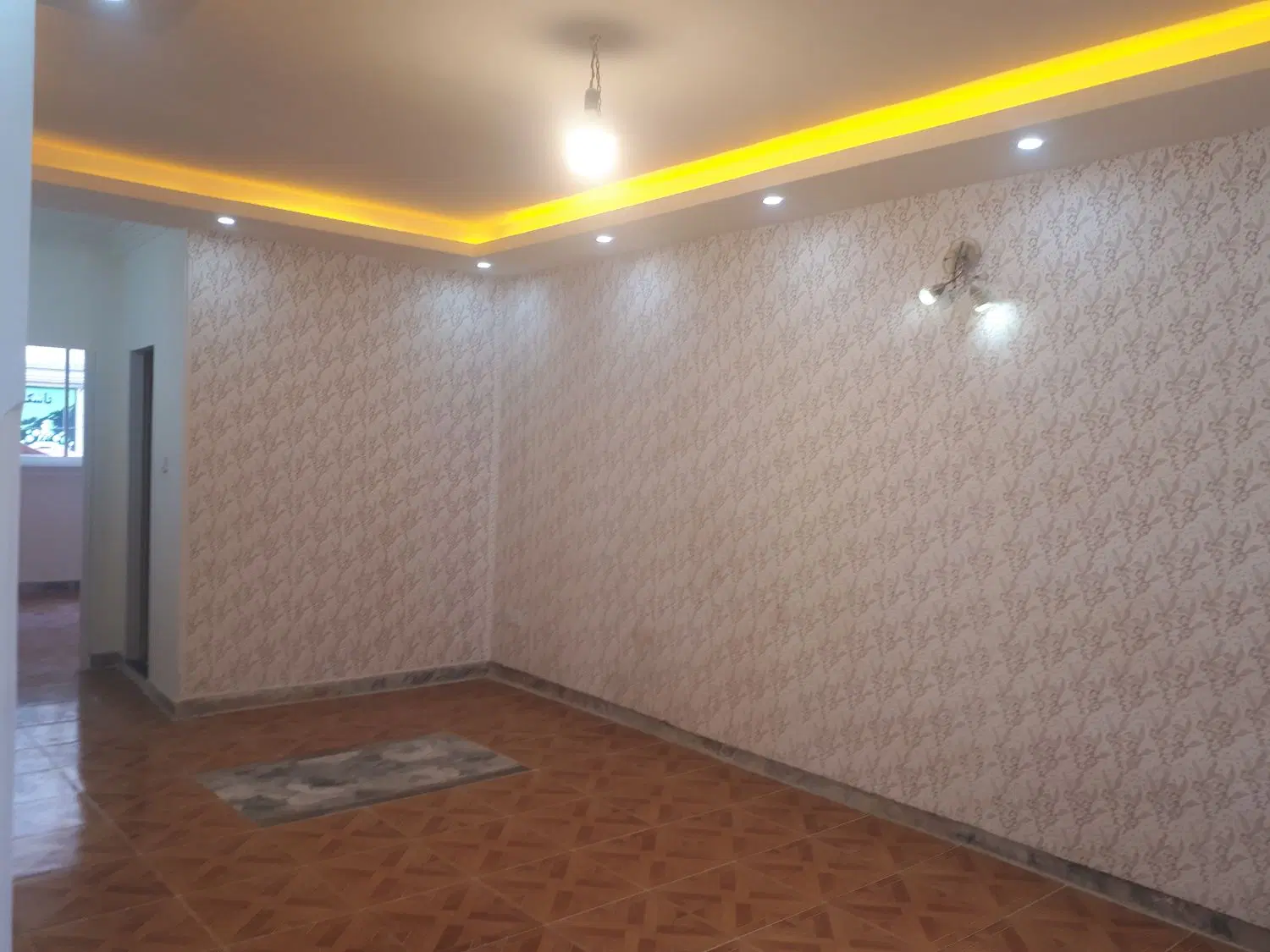 فروش آپارتمان سندار استقامت یک