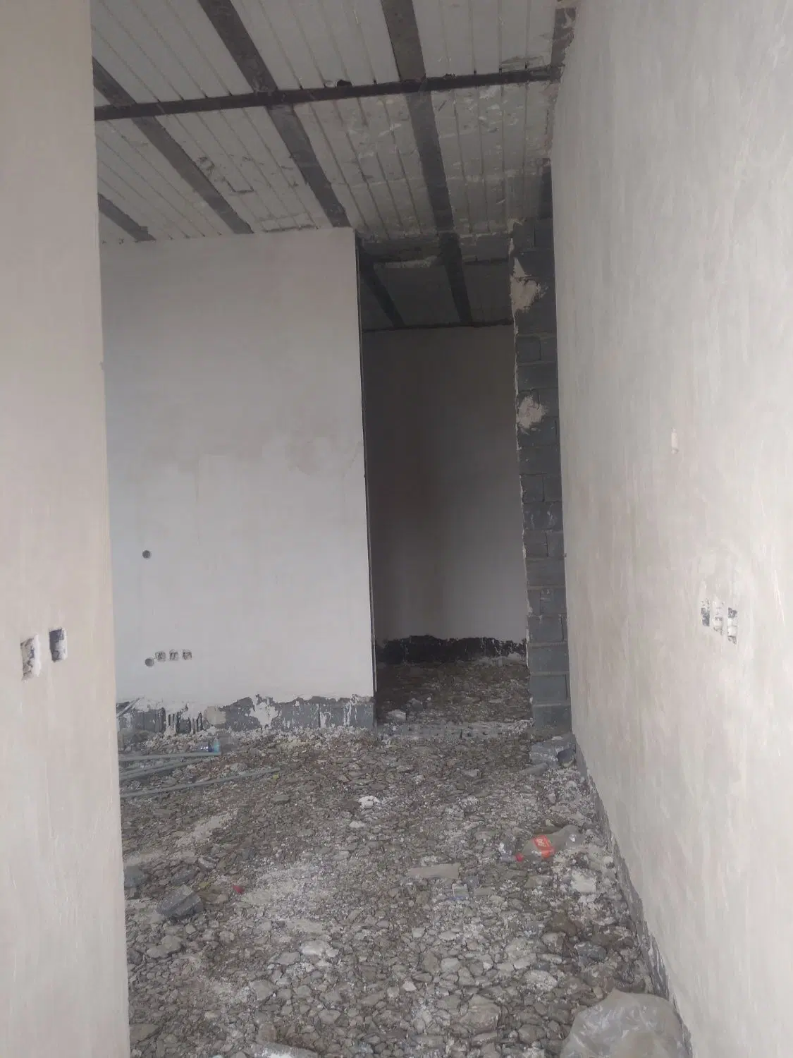 فروش خانه نیمه کاره دوشان