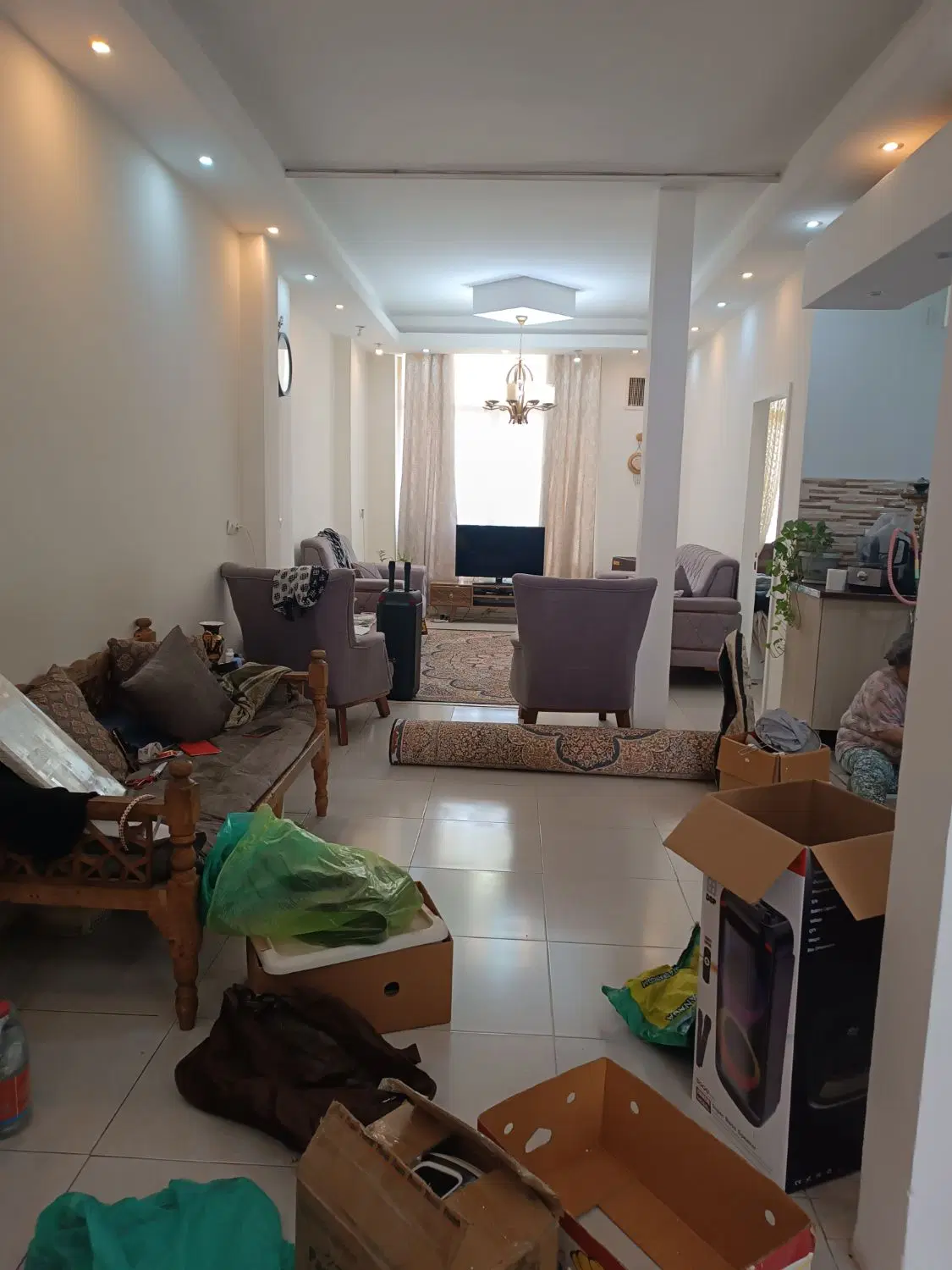 اجاره آپارتمان86متر طبقه اول روی همکف