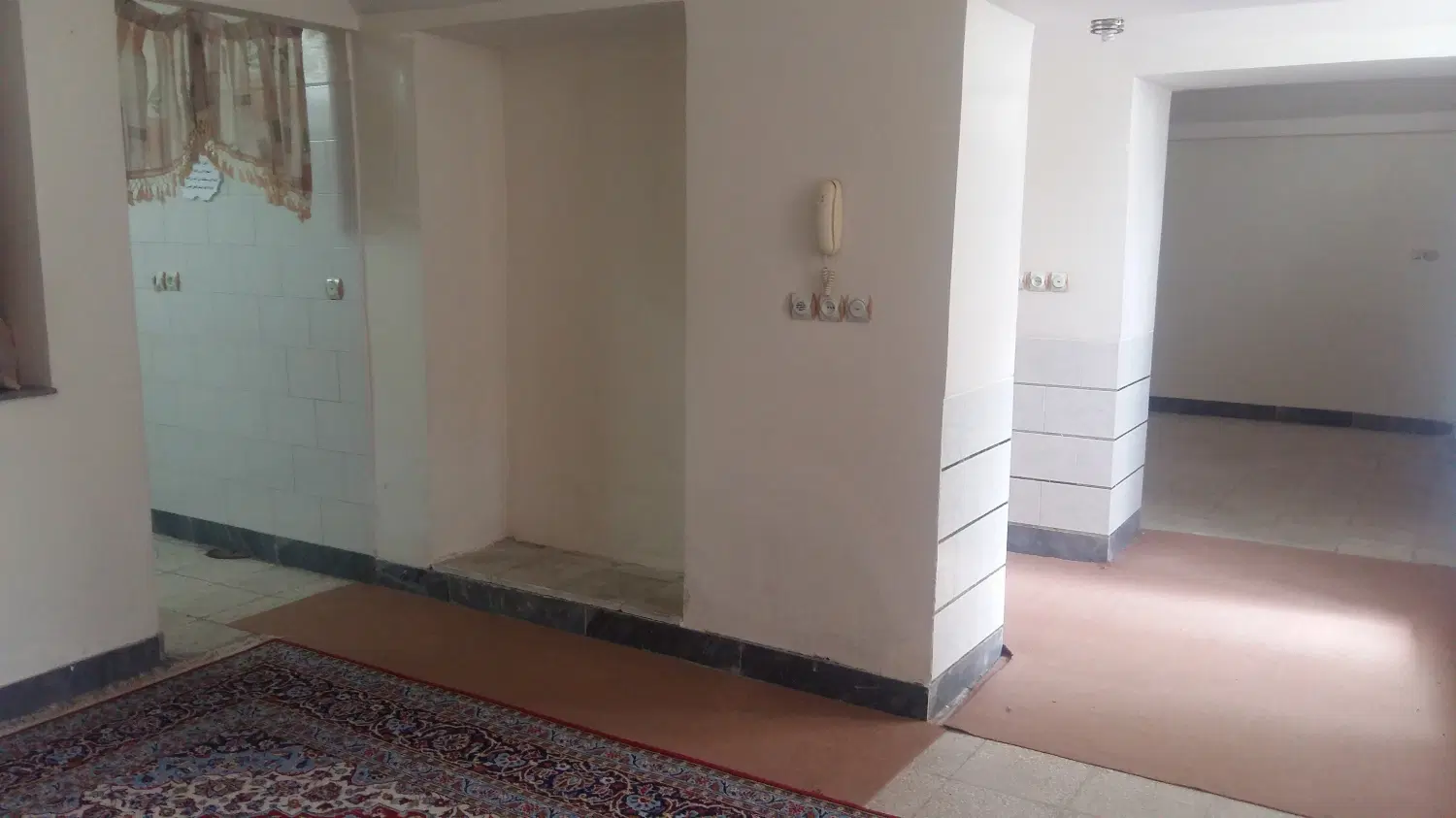 طبقه زیر همکف
