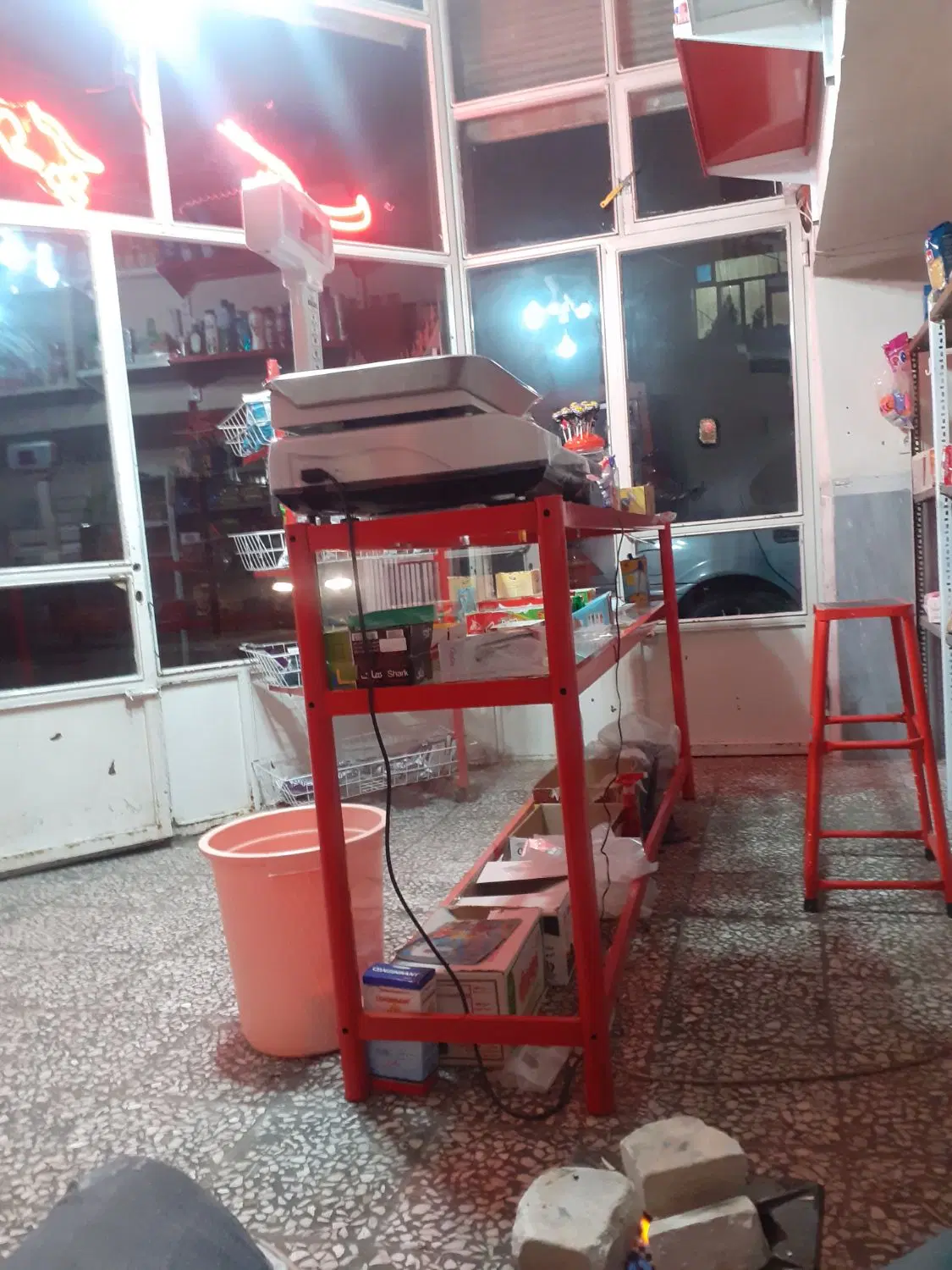 مغازه‌فروشی