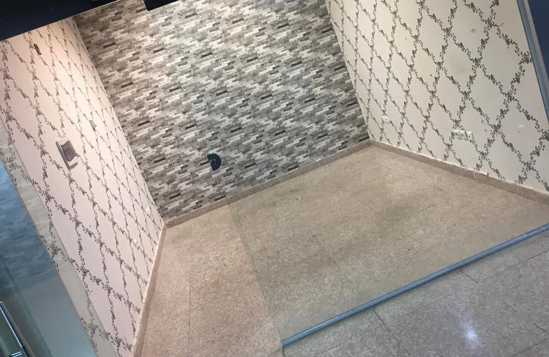 اجاره مغازه خ استادان پاساژ پردیس