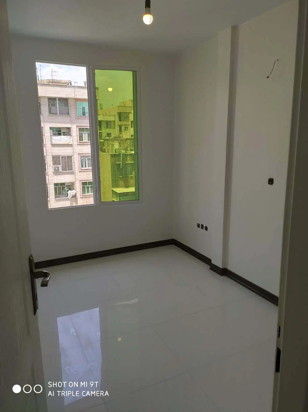 بر خیابان کلهر رودکی