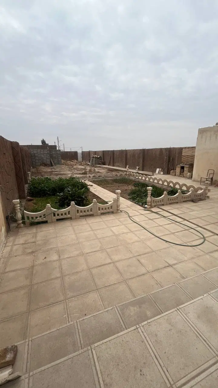 ویلایی چسبیده به شهر