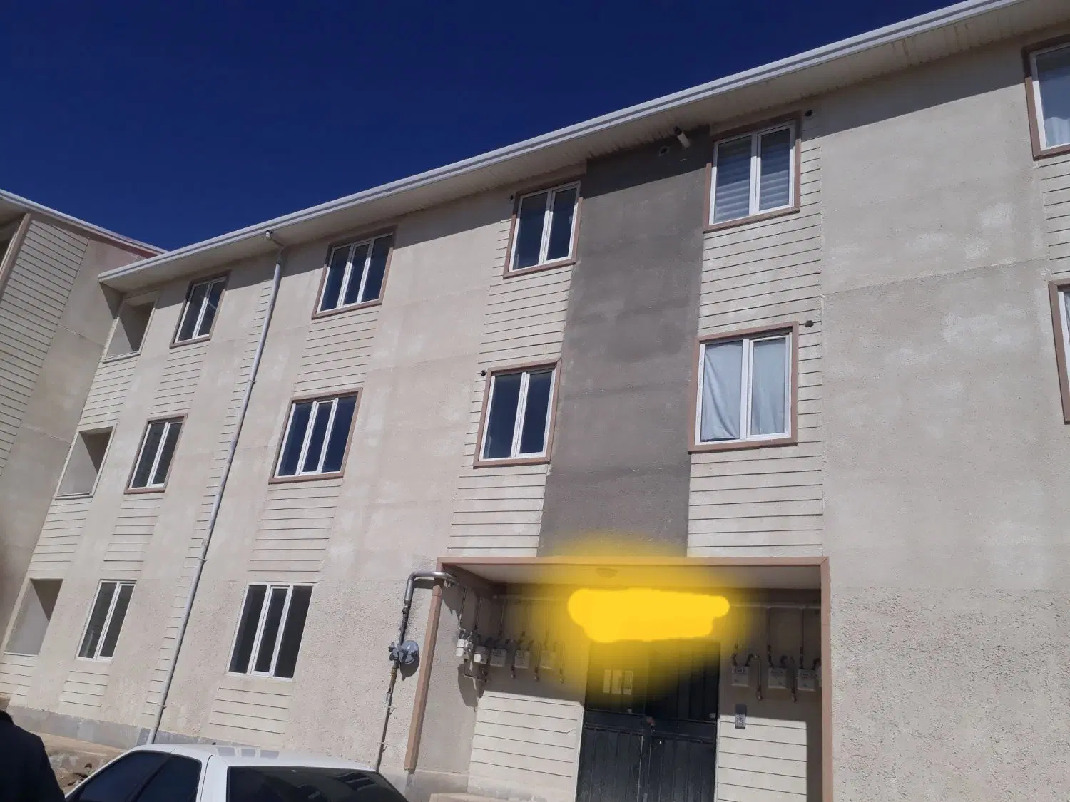 واحدگلمان خانه به قیمت خیلی مناسب میفروشم