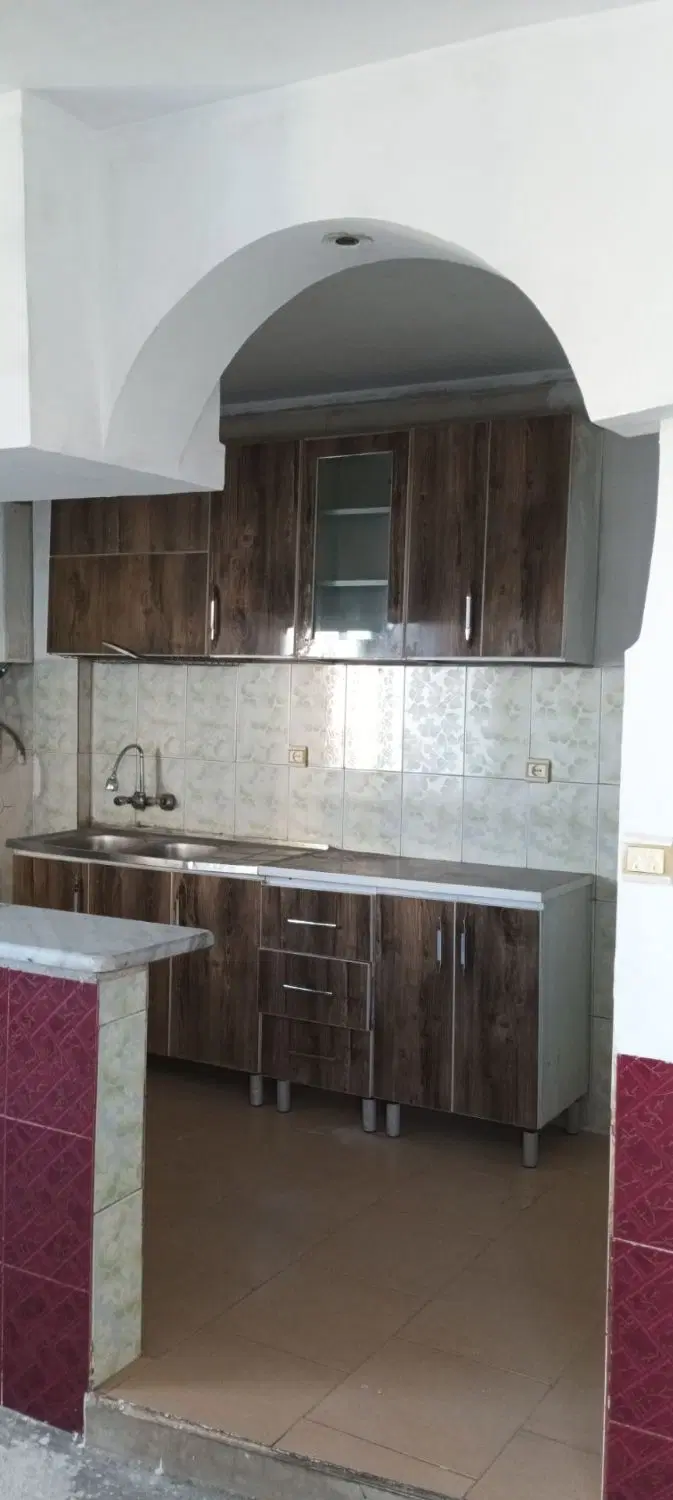 ۱۱۰ متر تک واحدی دونبش