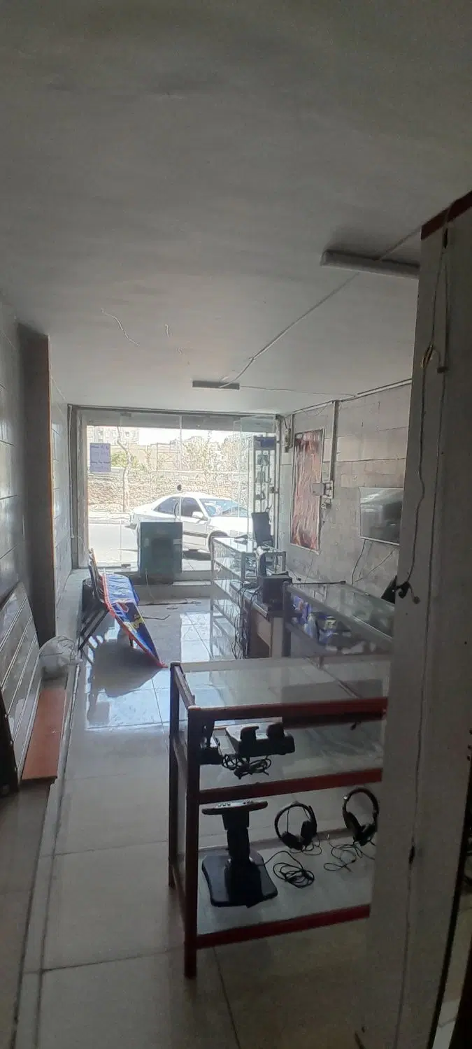 ۴۳متر تجاری بحر اصلی خیابان بیمارستان رجایی