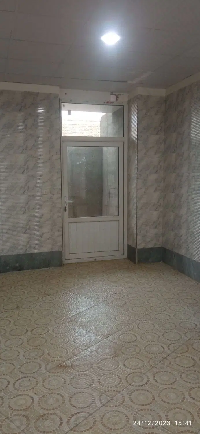 خانه اجاره طبقه اول همکف تک خوابه