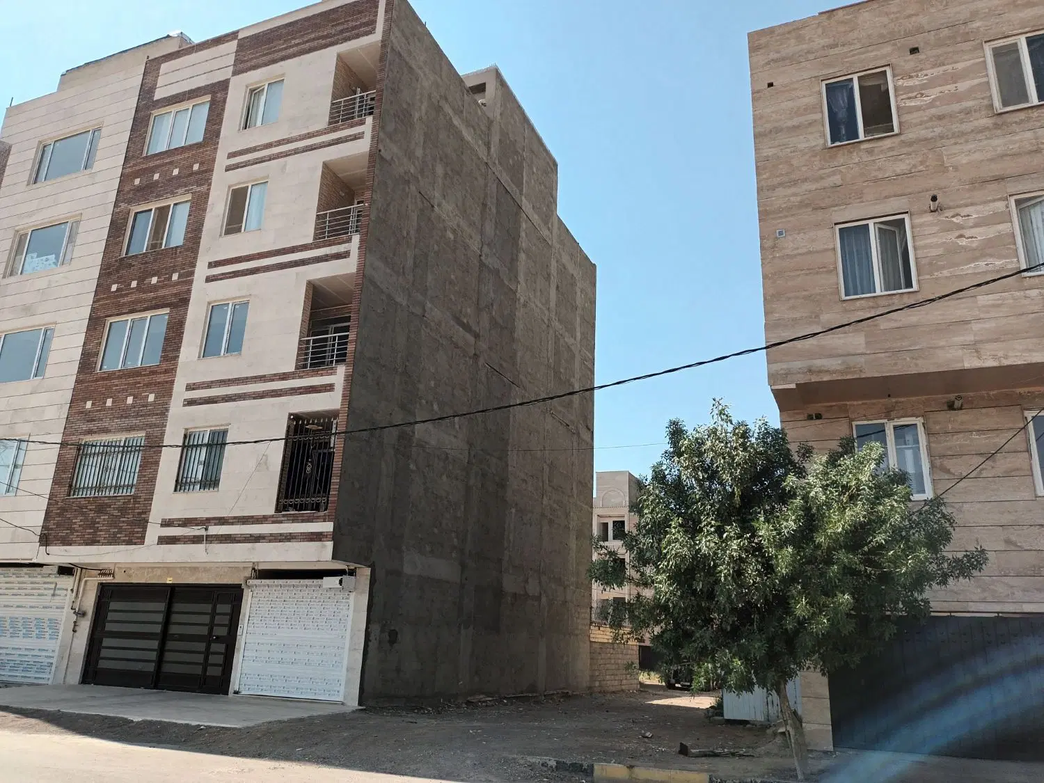 فروش آپارتمان نوساز درخیابان حیدری