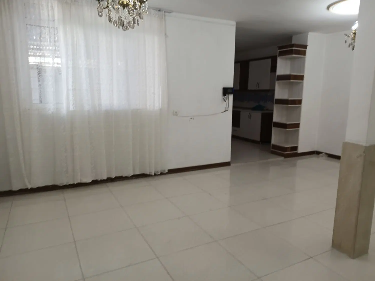 طبقه ۱۲۰ متری زمین شهری