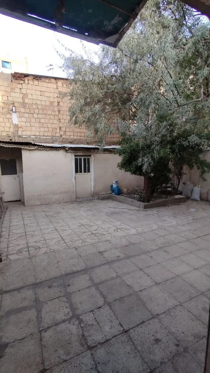واحددربست‌ویلایی160متری لوکیشن‌الهیه(جعفرآباد)