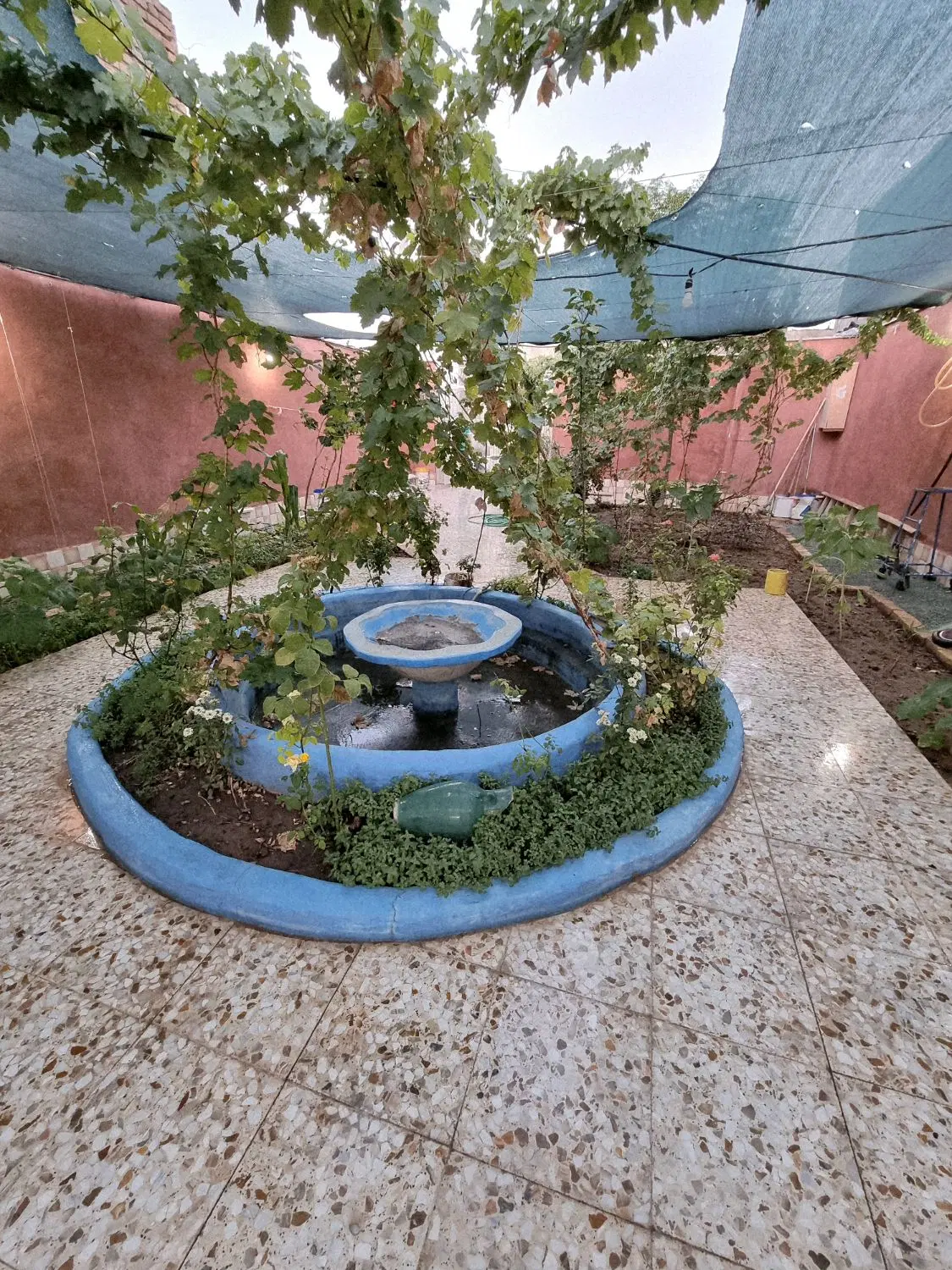 خانه باغ فروشی