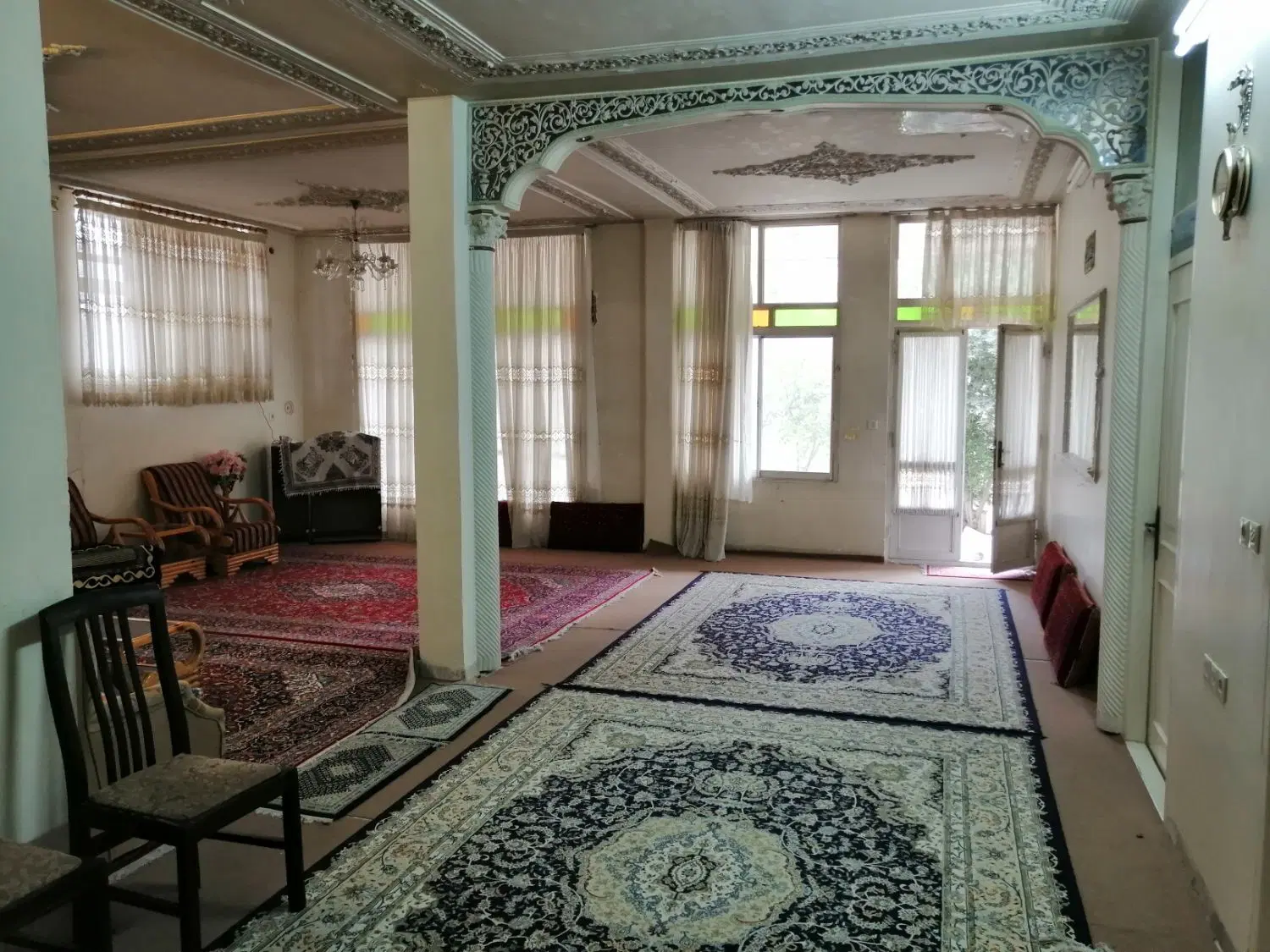 فروش ملک بزرگ کم نظیر در بهترین نقطه شهر